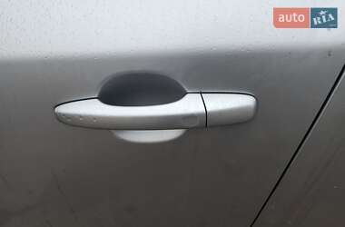 Седан Volvo S60 2015 в 