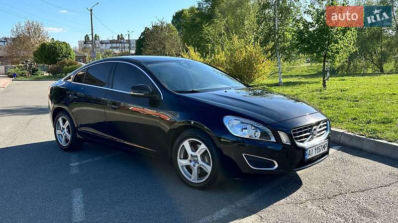 Седан Volvo S60 2012 в Борисполі