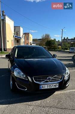 Седан Volvo S60 2012 в 