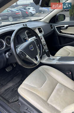 Седан Volvo S60 2011 в 
