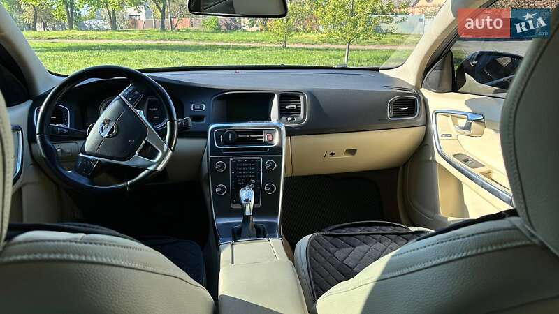 Седан Volvo S60 2012 в Борисполі