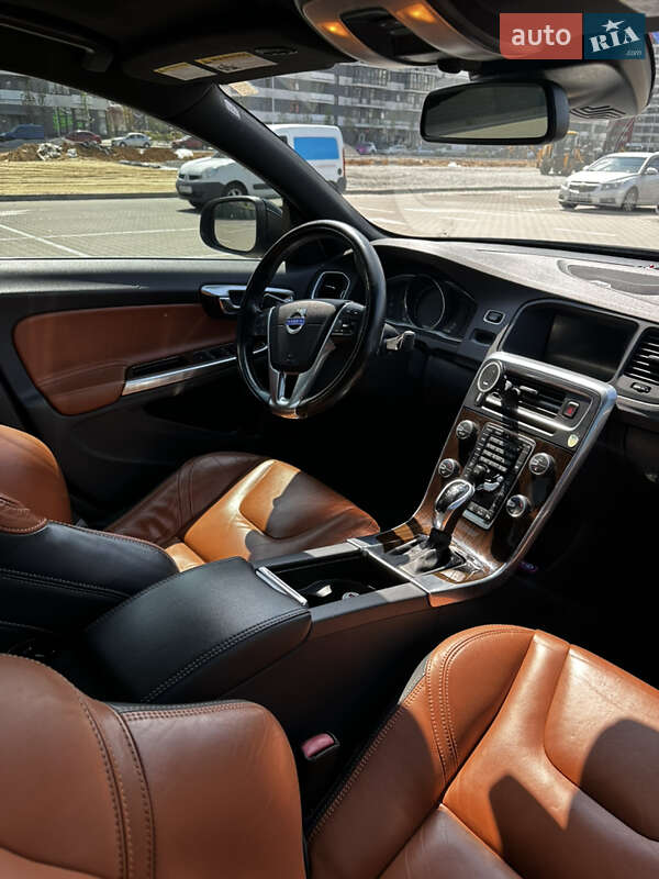 Volvo S60 2014