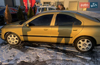 Седан Volvo S60 2001 в 