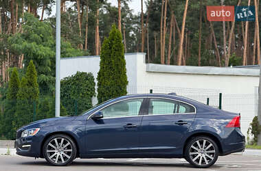 Седан Volvo S60 2014 в 