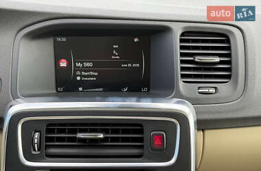 Седан Volvo S60 2014 в 