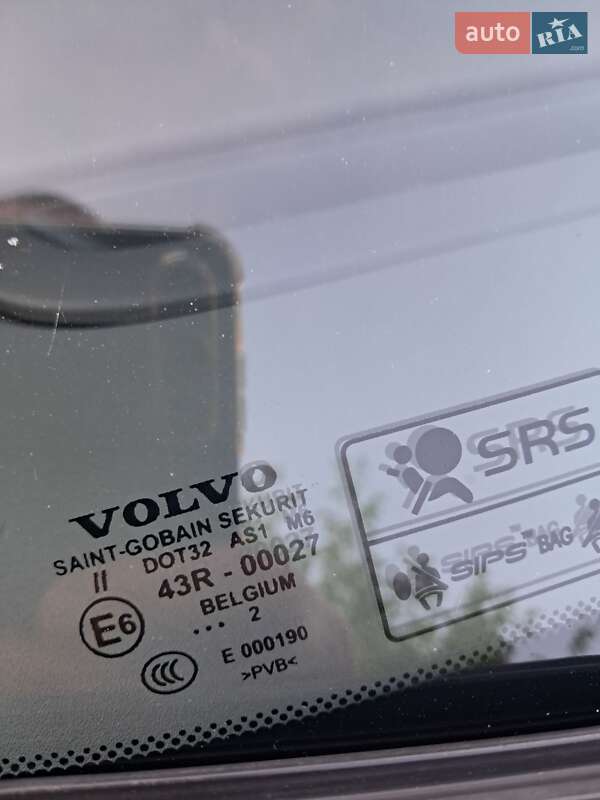 Седан Volvo S60 2012 в Львове