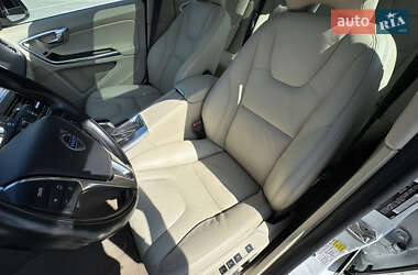 Седан Volvo S60 2013 в 