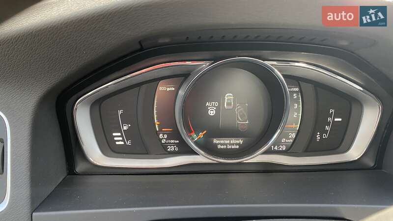Седан Volvo S60 2018 в Гнівані