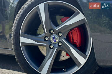 Седан Volvo S60 2011 в 