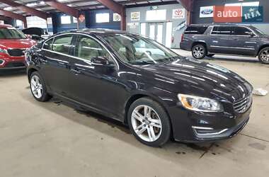 Седан Volvo S60 2015 в 