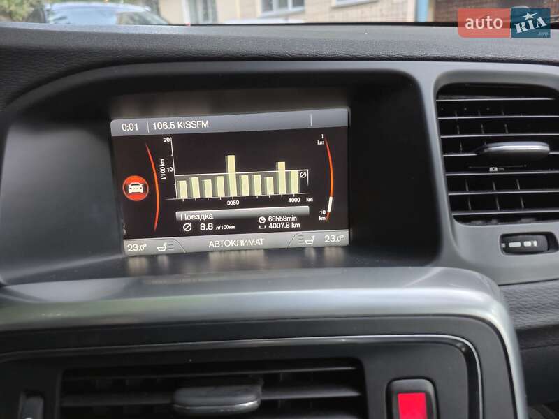 Седан Volvo S60 2013 в Києві