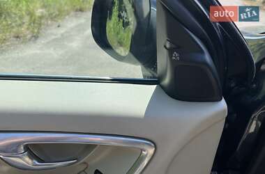 Седан Volvo S60 2011 в 