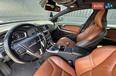 Седан Volvo S60 2014 в 
