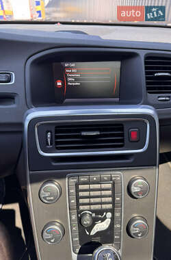 Седан Volvo S60 2014 в 