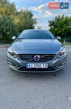 Седан Volvo S60 2016 в 