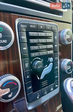 Седан Volvo S60 2016 в 
