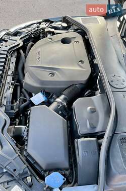 Седан Volvo S60 2016 в 