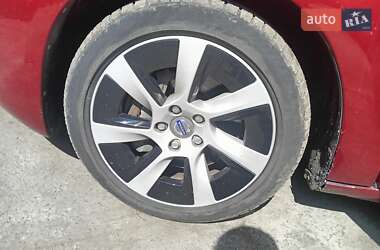 Седан Volvo S60 2011 в 