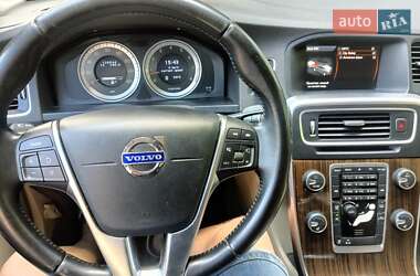 Седан Volvo S60 2011 в 