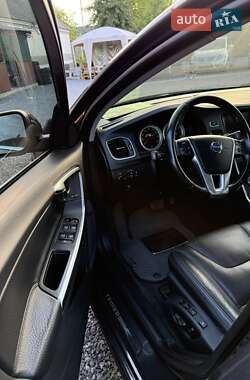 Седан Volvo S60 2011 в 