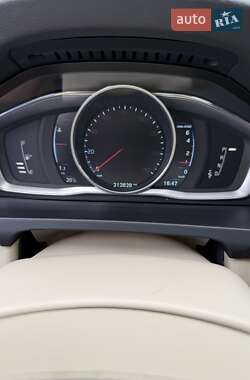 Седан Volvo S60 2014 в 