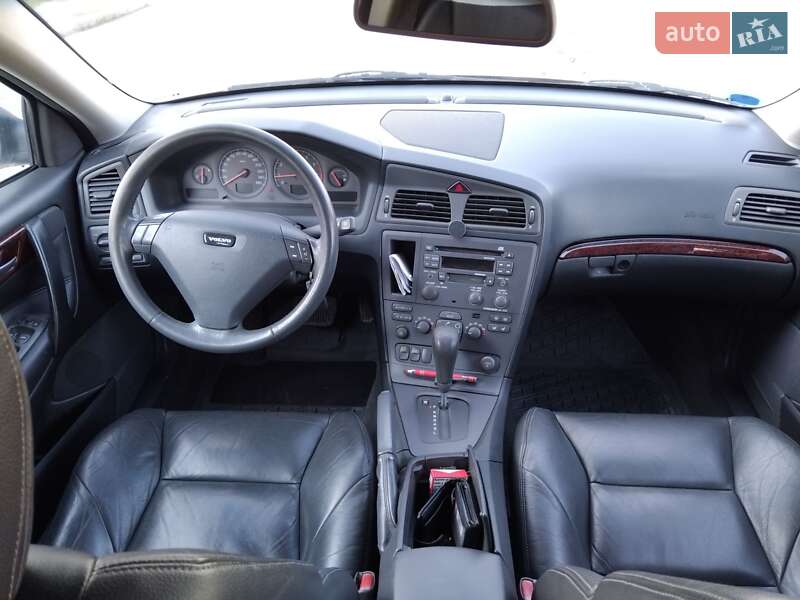 Седан Volvo S60 2001 в Володимирі
