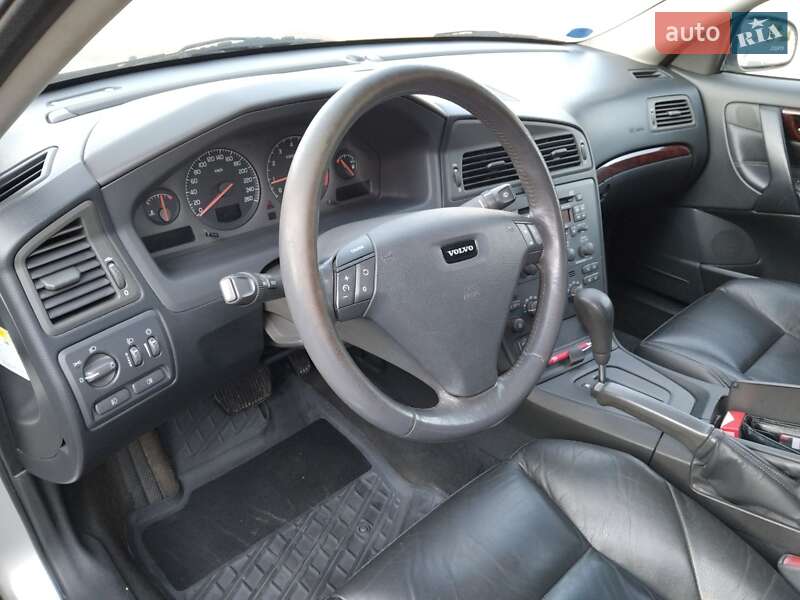 Седан Volvo S60 2001 в Володимирі