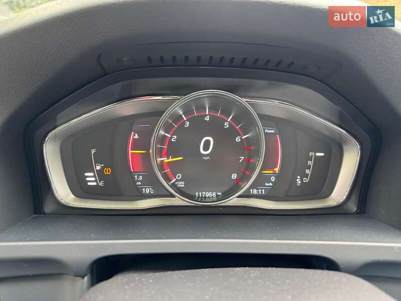 Седан Volvo S60 2014 в Киеве