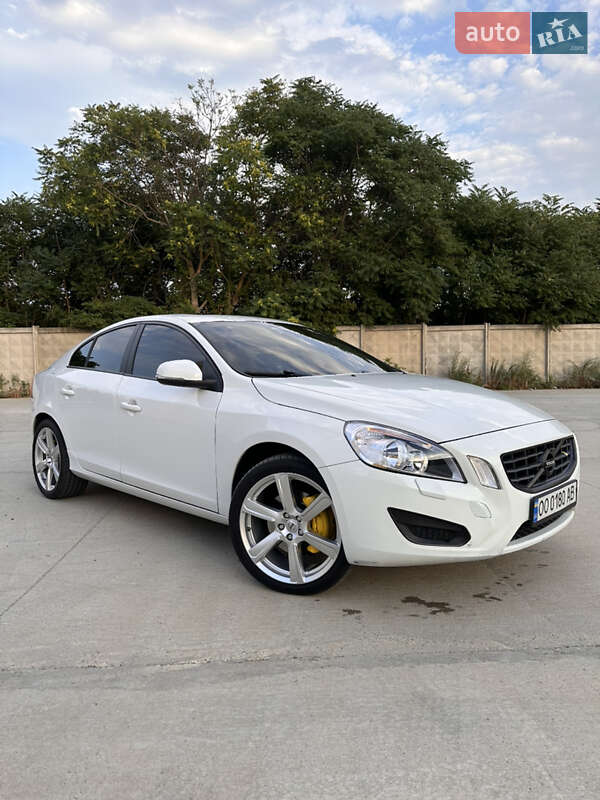 Седан Volvo S60 2012 в Одессе