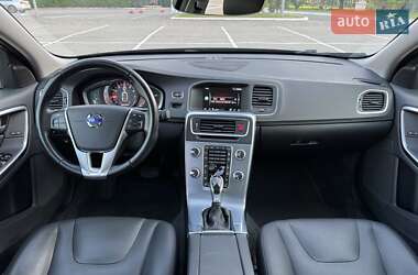 Седан Volvo S60 2017 в 