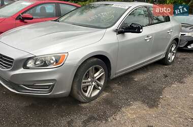 Седан Volvo S60 2013 в Луцке