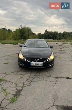 Седан Volvo S60 2012 в Киеве