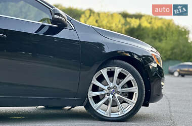 Седан Volvo S60 2017 в 