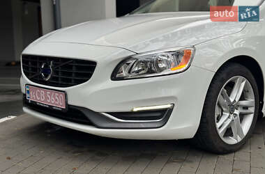 Седан Volvo S60 2013 в 