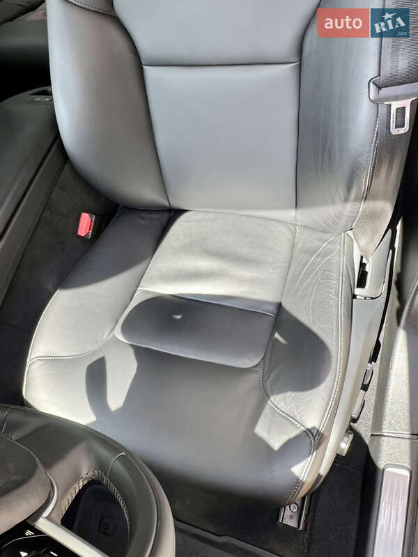 Седан Volvo S60 2020 в Киеве
