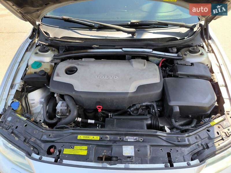 Седан Volvo S60 2005 в 
