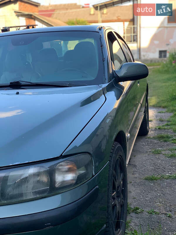 Седан Volvo S60 2001 в Золочеве фото 2 Седан Volvo S60 2001 в Золочеве