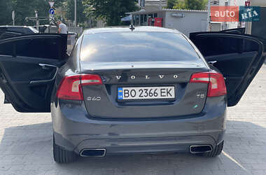 Седан Volvo S60 2016 в 