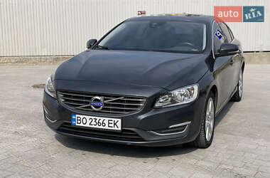 Седан Volvo S60 2016 в 