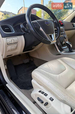 Седан Volvo S60 2013 в 