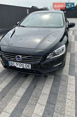 Седан Volvo S60 2017 в Львове
