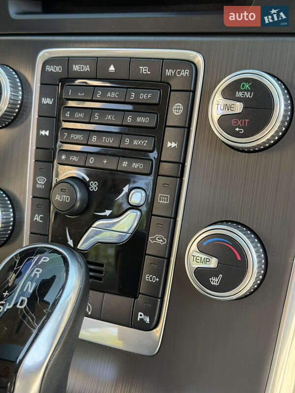 Седан Volvo S60 2014 в Днепре