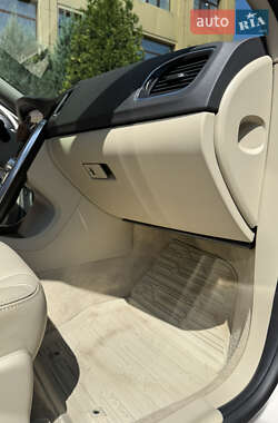 Седан Volvo S60 2014 в 