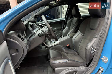 Седан Volvo S60 2017 в 