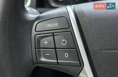 Седан Volvo S60 2017 в 