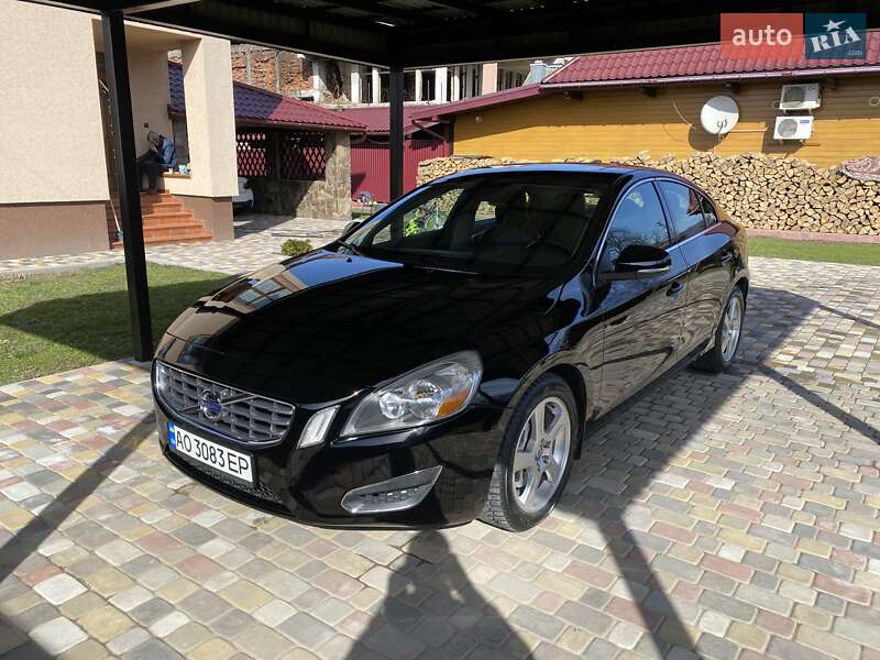 Volvo S60 2011