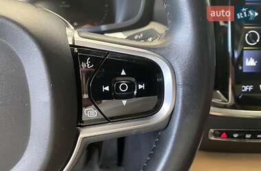 Седан Volvo S60 2019 в 