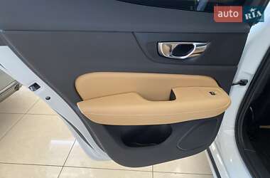Седан Volvo S60 2019 в 