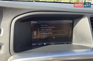 Седан Volvo S60 2010 в 