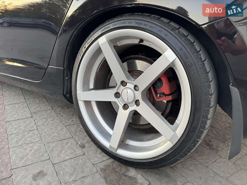 Седан Volvo S60 2010 в Бродах